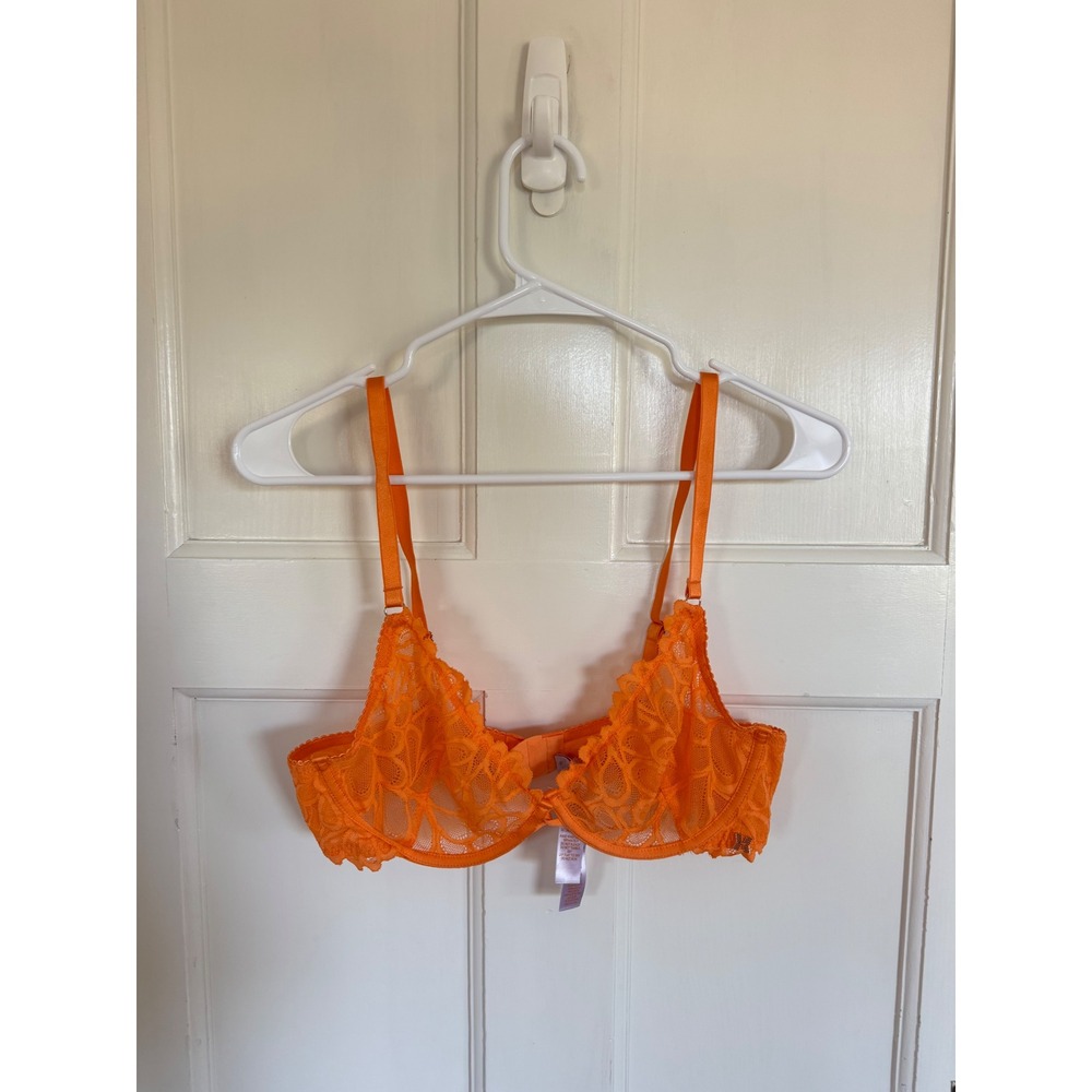 Savage x Fenty orange lace underwire bra size 38B